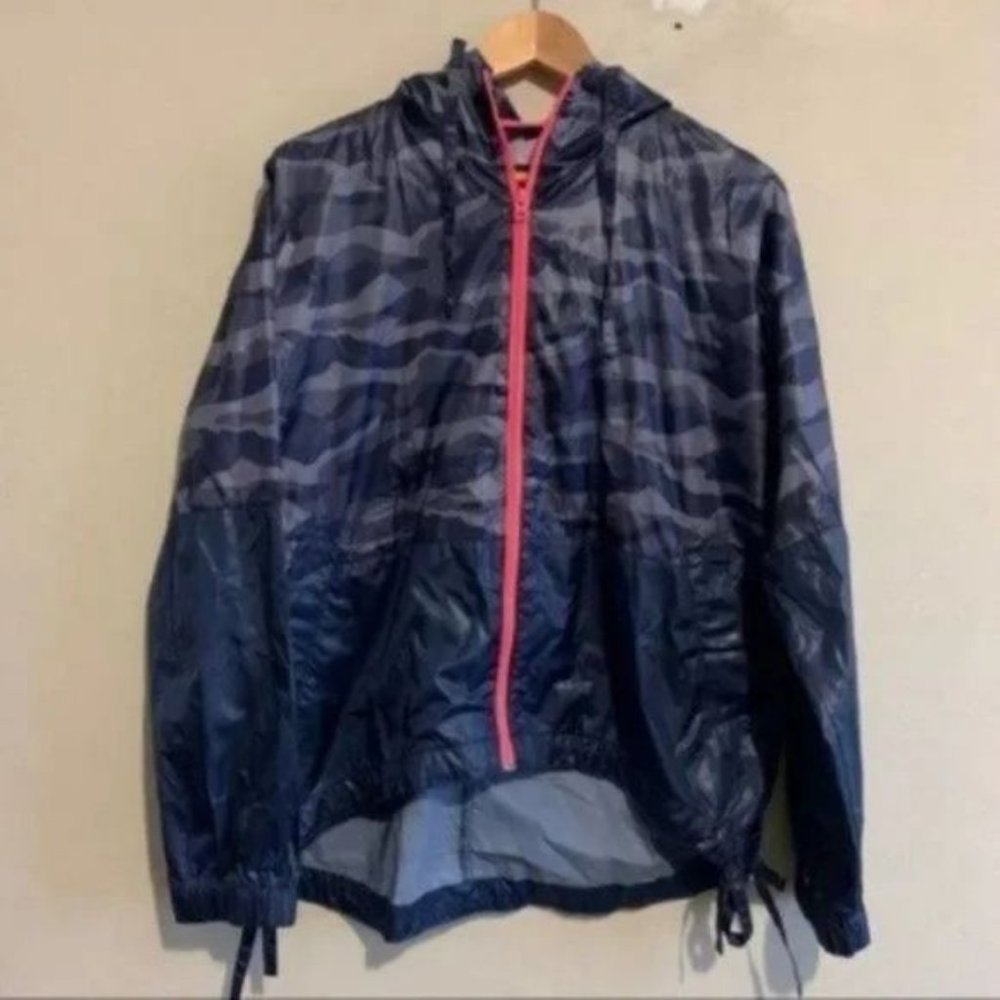 American eagles outfitters blue rain / wind jacket